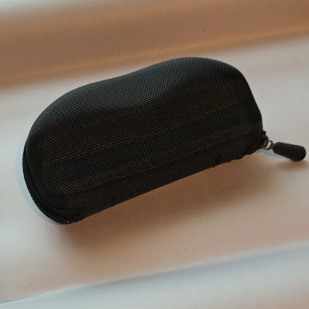 Black Zippered Sunglasses Case NWOT